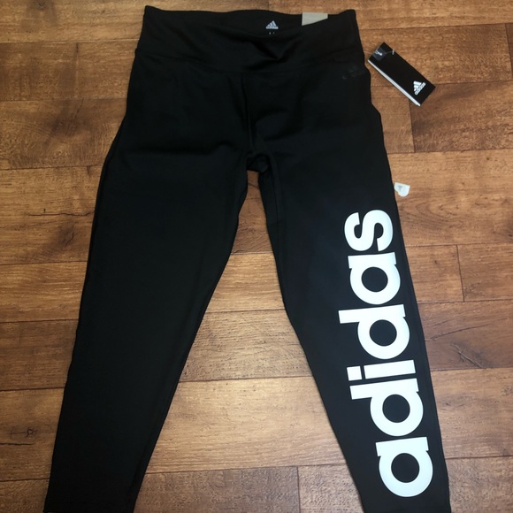 Adidas 3/4 crop leggings size Med - Picture 7 of 7